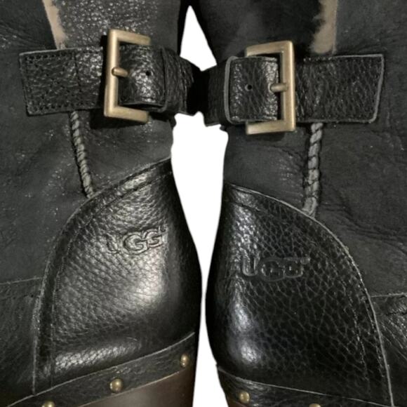 UGG Amoret women’s black leather sheep shearling platform COZY boots size 6 NEW - Picture 8 of 11